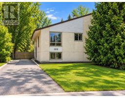 122 ROTHESAY DRIVE, Ottawa, Ontario