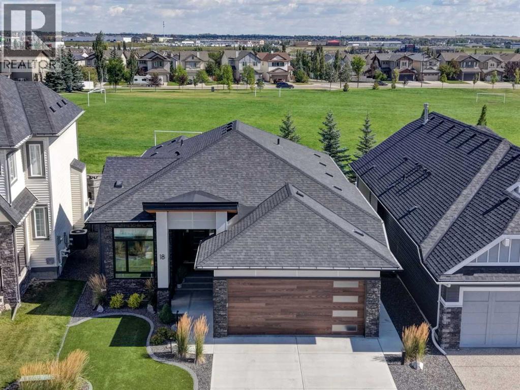 18 Coopersfield Park SW, Airdrie, Alberta  T4B 4K6 - Photo 35 - A2342903