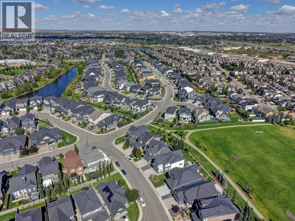 18 Coopersfield Park SW, Airdrie, Alberta  T4B 4K6 - Photo 36 - A2342903