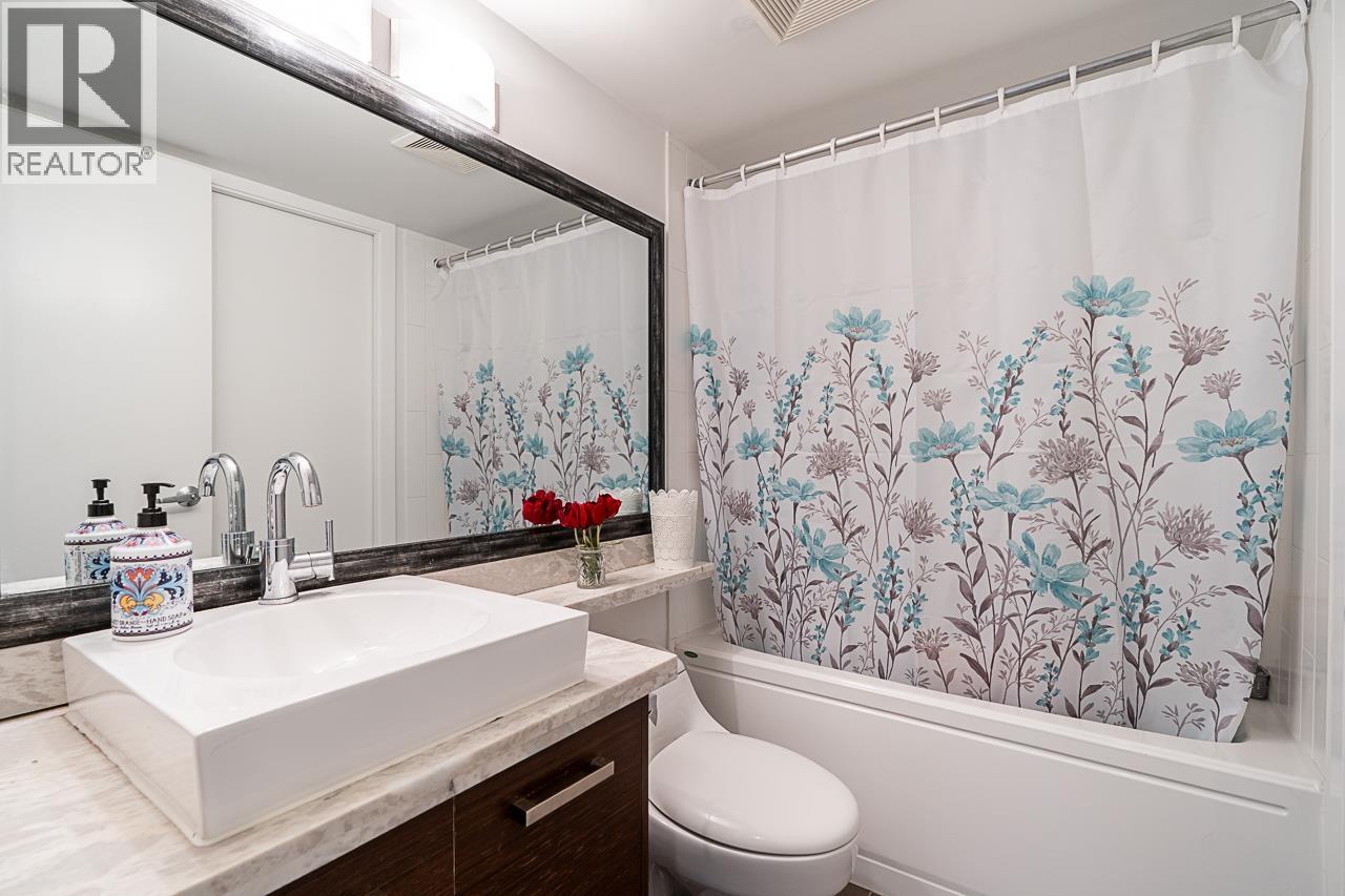 1203 2959 Glen Drive, Coquitlam, British Columbia  V3B 0B8 - Photo 18 - R3164089