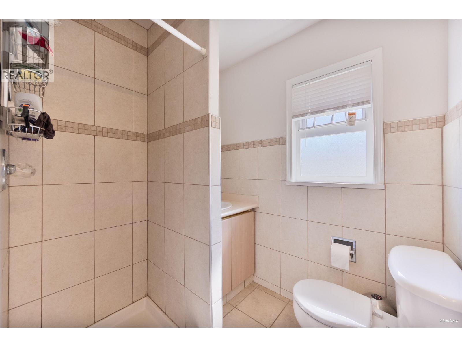 539 Schoolhouse Street, Coquitlam, British Columbia  V3J 5N8 - Photo 10 - R3164117