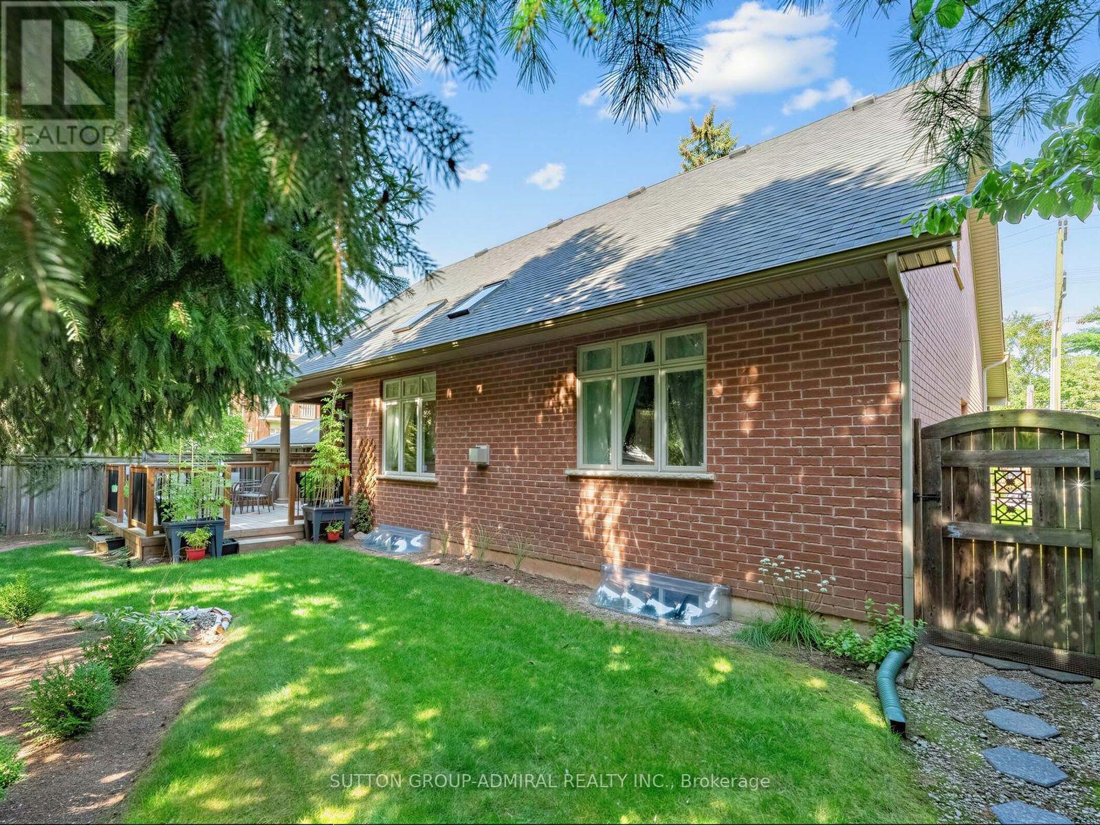 980 Shadeland Avenue, Burlington, Ontario  L7T 2M5 - Photo 37 - W13769466