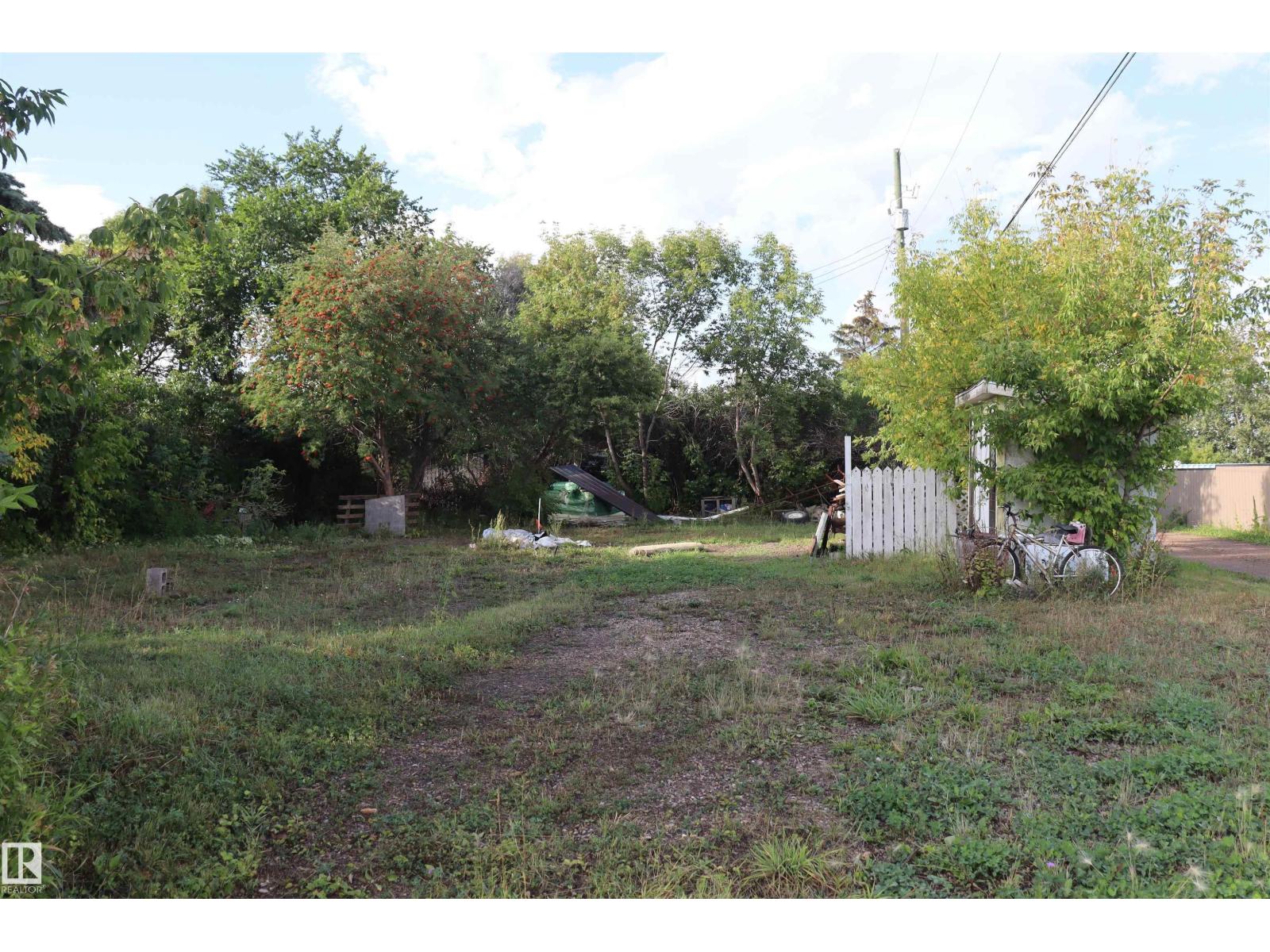 4210 50A Ave, Stettler Town, Alberta