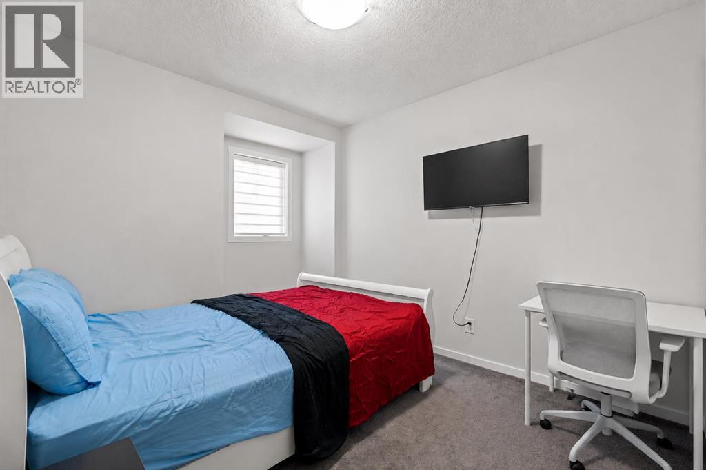 120 Carringford Road NW, Calgary, Alberta  T3P 2H1 - Photo 30 - A2335238