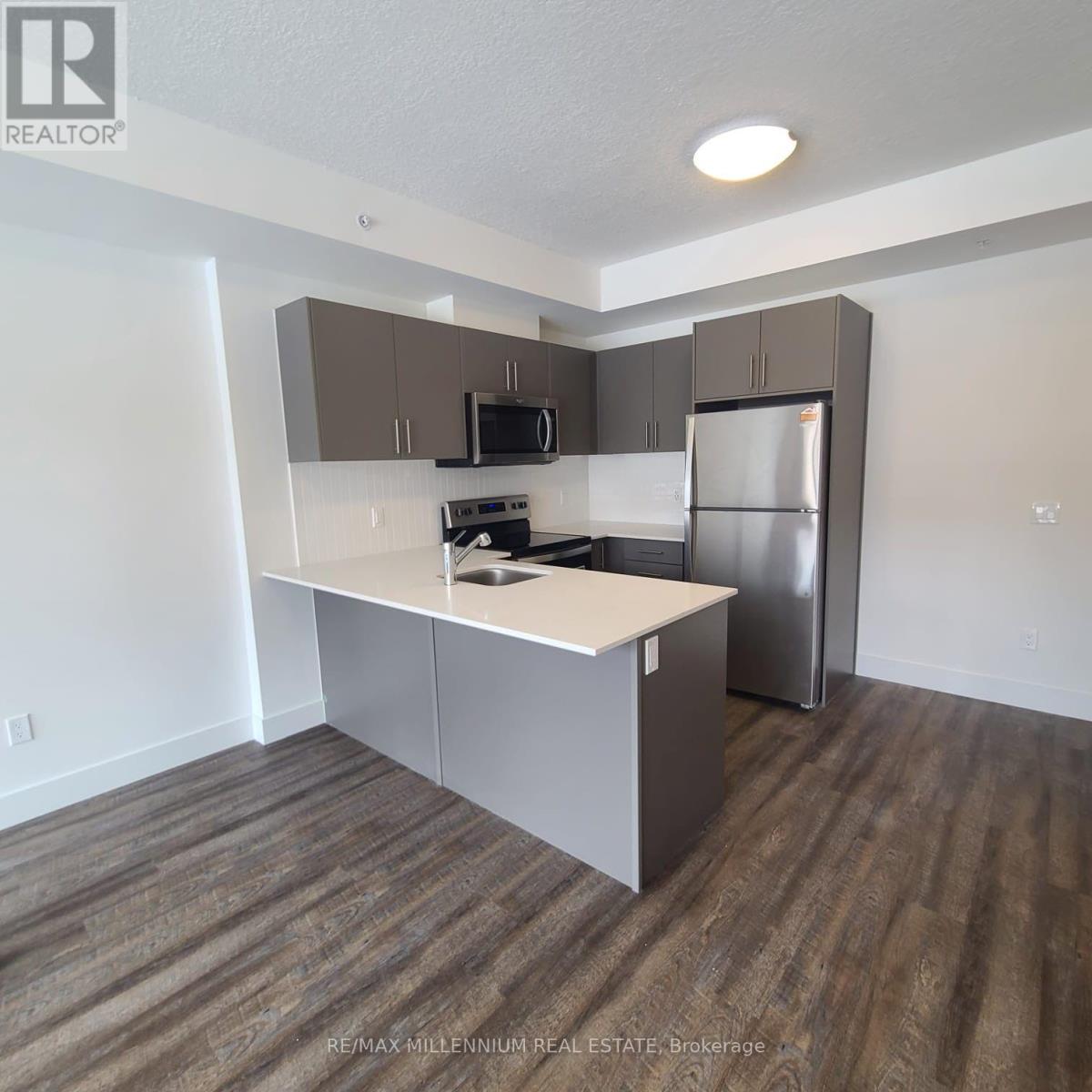 209 - 107 Rogers Street, Waterloo, Ontario  N2J 0G3 - Photo 3 - X13769522