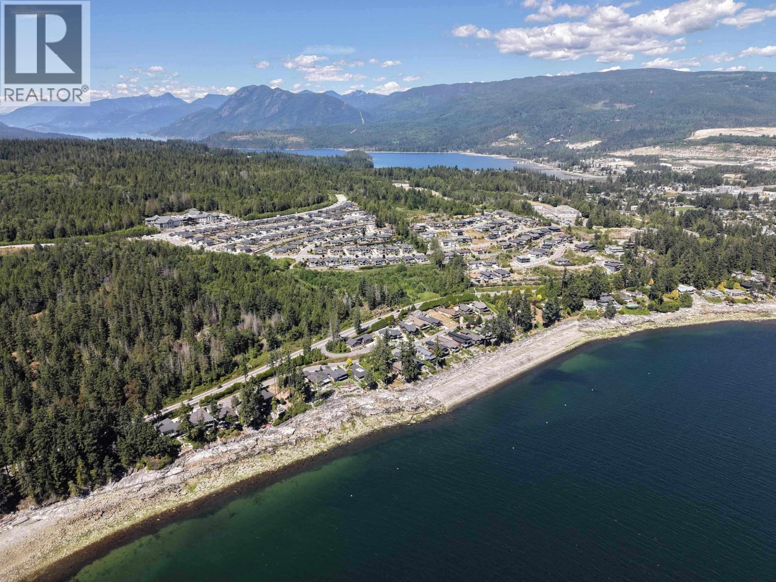 6014 Silverstone Lane, Sechelt, British Columbia  V0N 3A7 - Photo 14 - R3164083