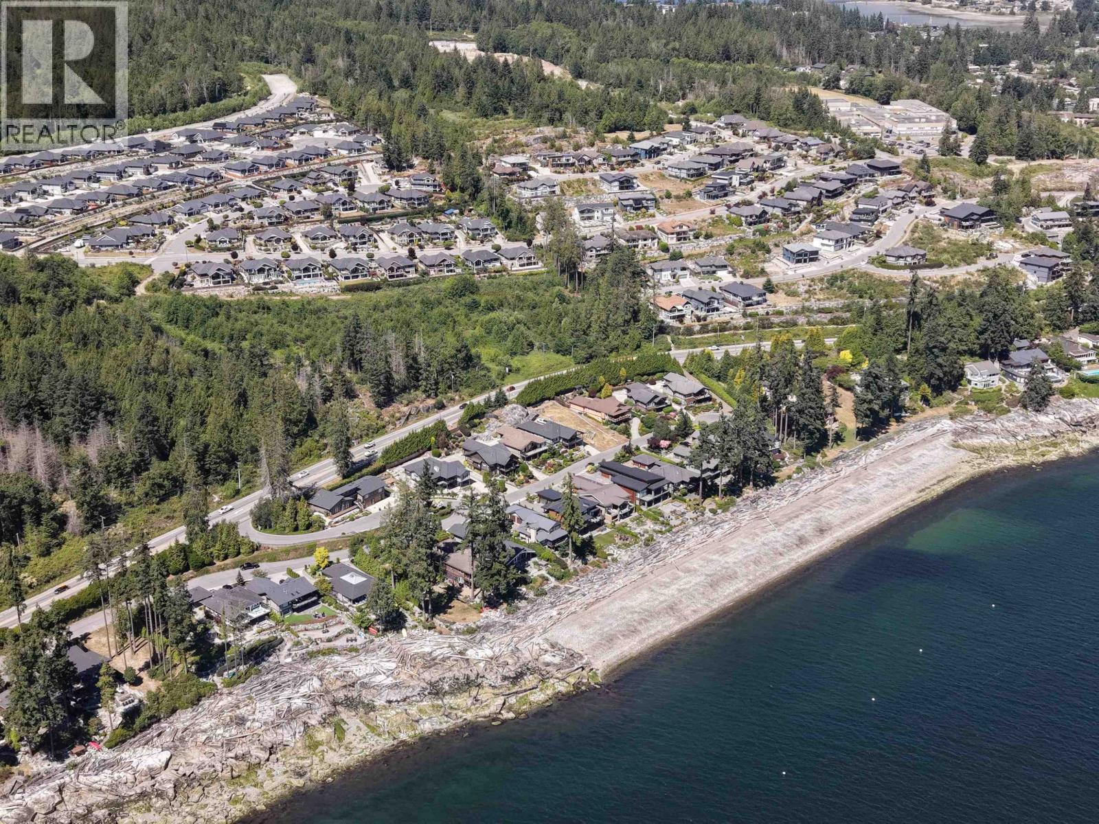 6014 Silverstone Lane, Sechelt, British Columbia  V0N 3A7 - Photo 15 - R3164083