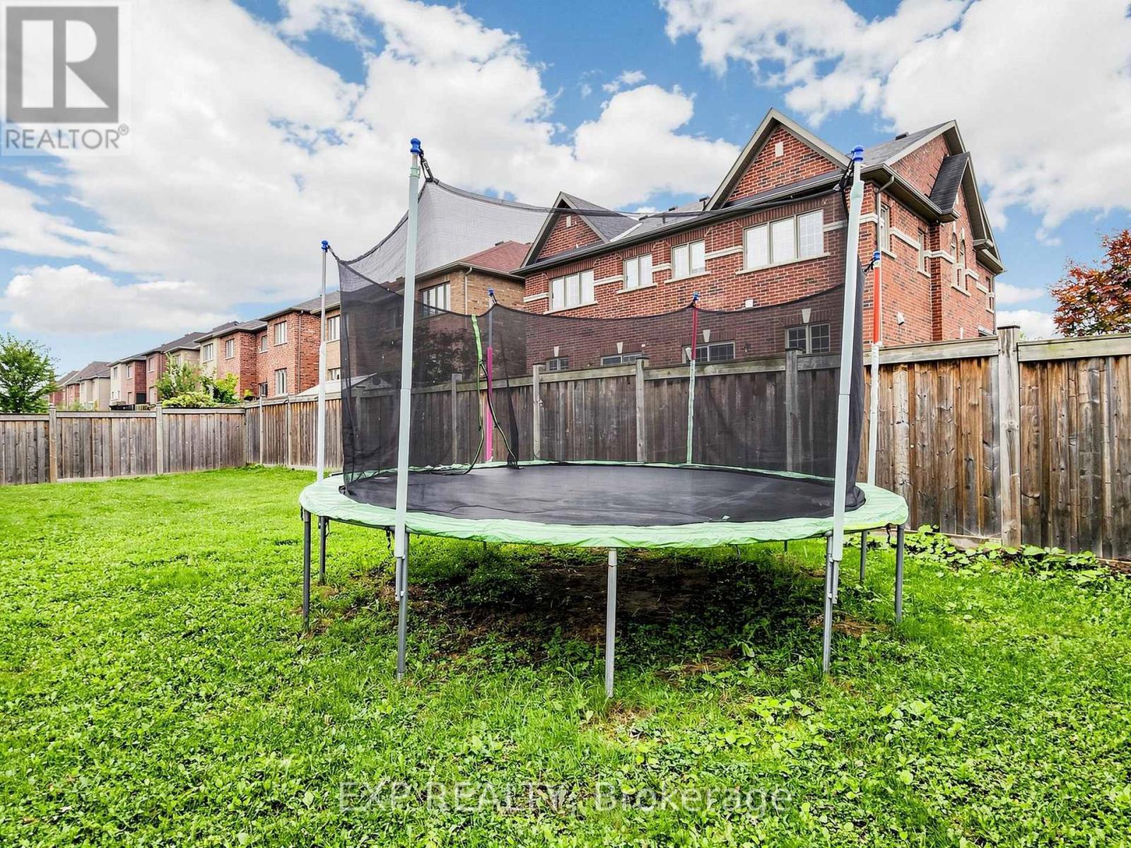 500 Mcgregor Farm Trail, Newmarket, Ontario L3X 0H7 - Photo 48 - N13757846