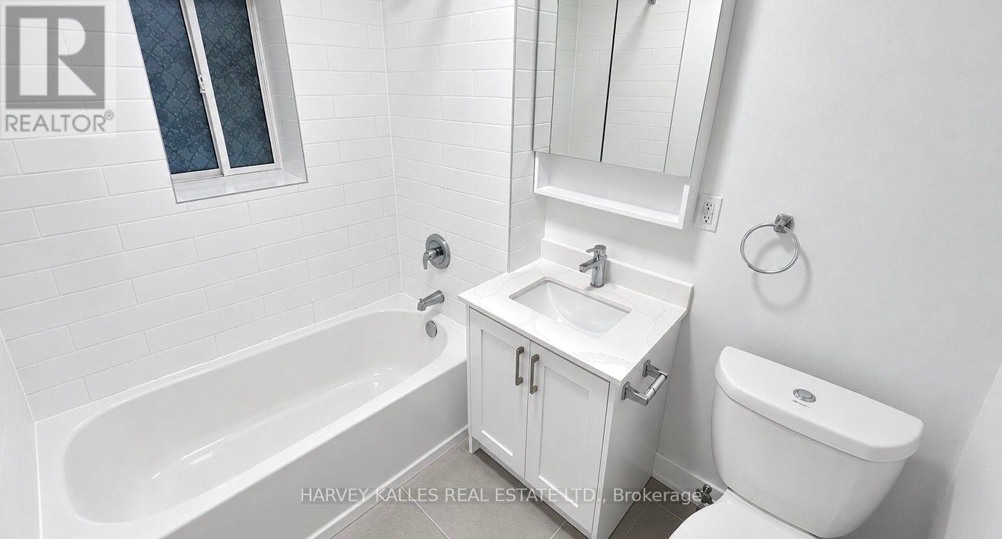 2 - 316 LONSDALE ROAD
