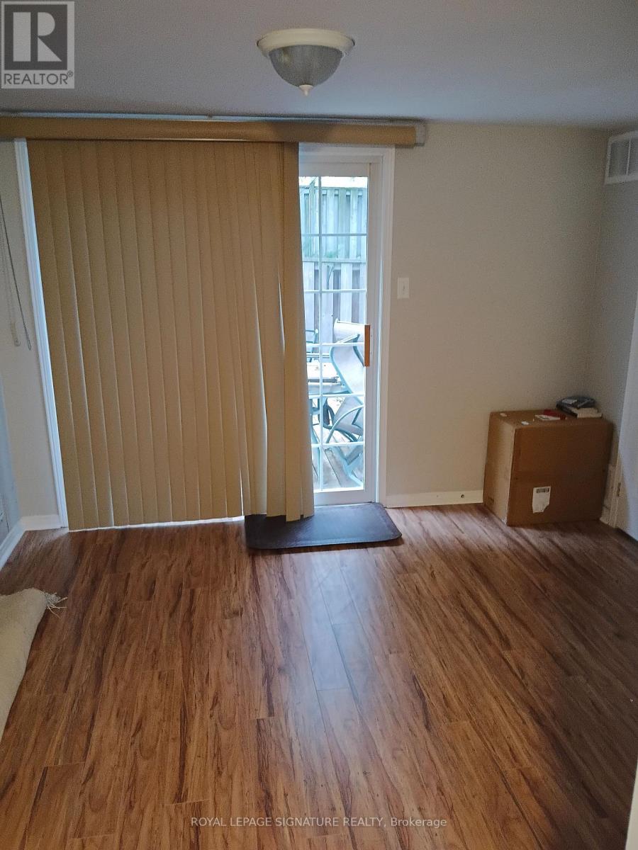 82 Mosaics Avenue, Aurora, Ontario  L4G 7L5 - Photo 6 - N13769398