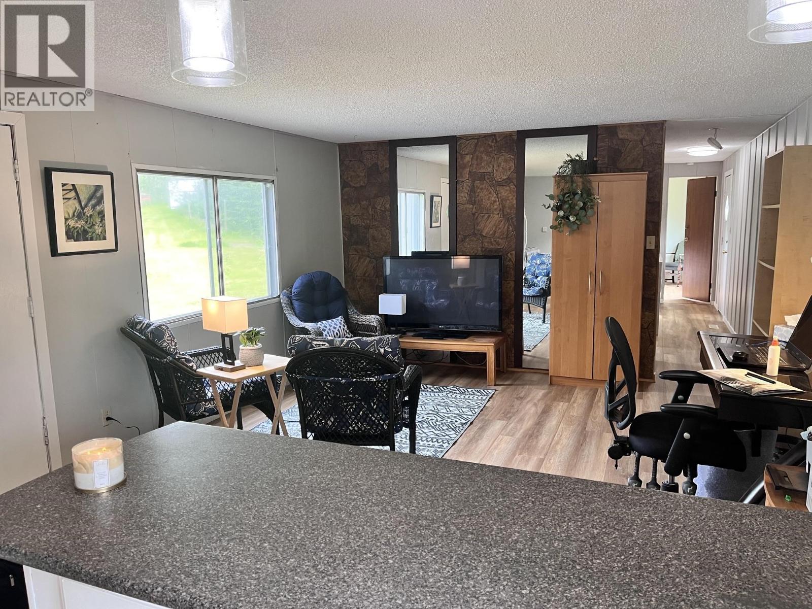 3954 Mclean Road, Quesnel, British Columbia  V2J 6V5 - Photo 7 - R3149058