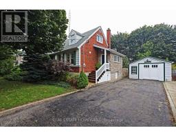 9 DROMORE CRESCENT, Toronto, Ontario