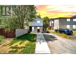 19 HORSESHOE COURT, Brampton, Ontario