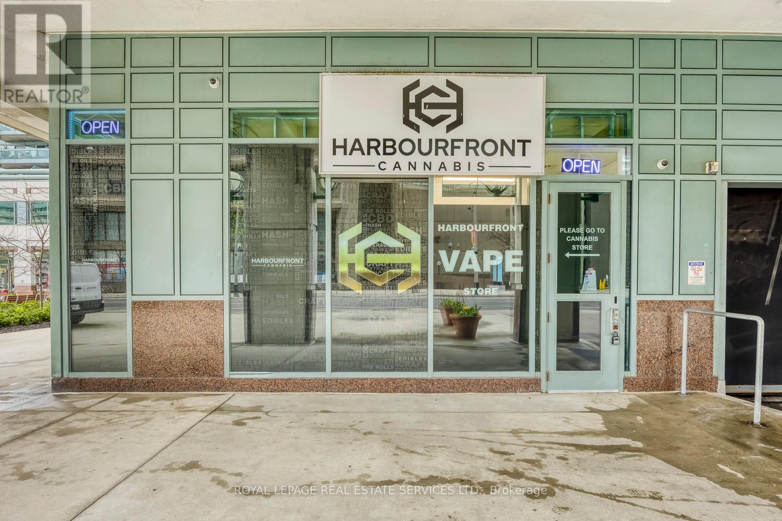 10 Yonge Street, Toronto, Ontario M5E 0E9 - Photo 11 - C13221448
