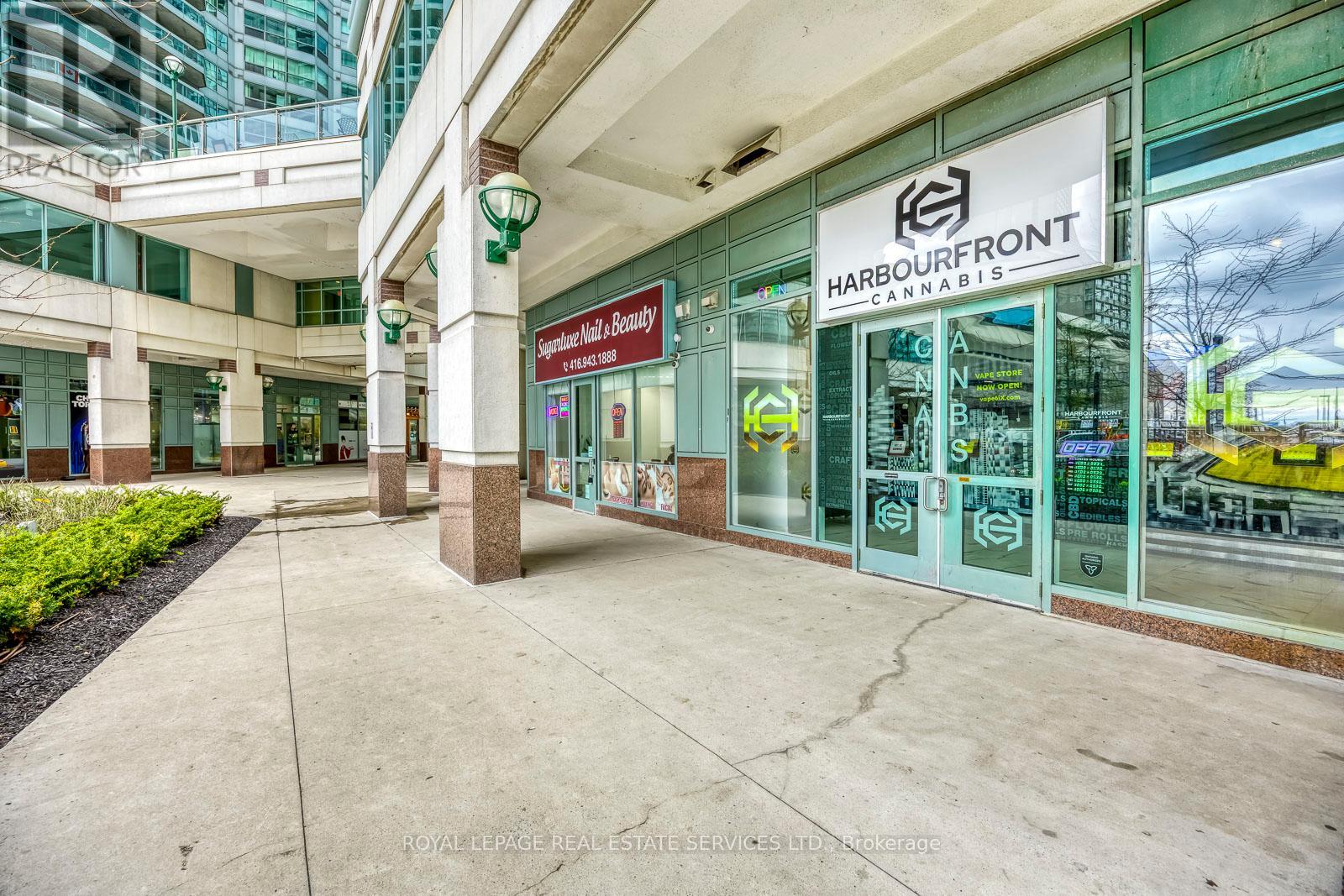 10 Yonge Street, Toronto, Ontario M5E 0E9 - Photo 8 - C13221448