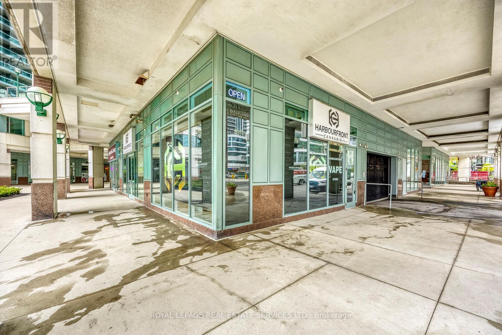 10 Yonge Street, Toronto, Ontario M5E 0E9 - Photo 9 - C13221448