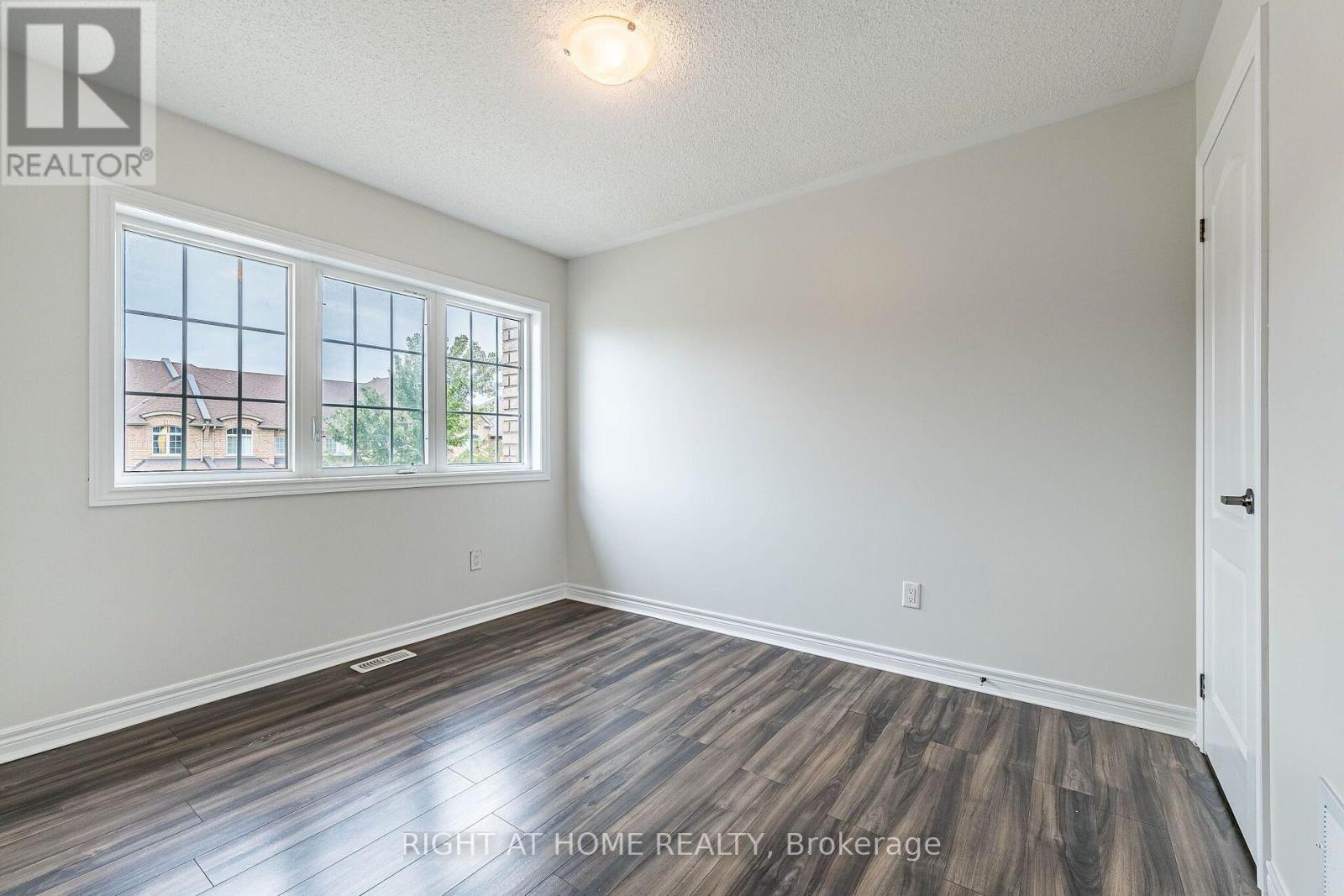 23 Coastline Drive, Brampton, Ontario  L6Y 0T5 - Photo 18 - W13763378