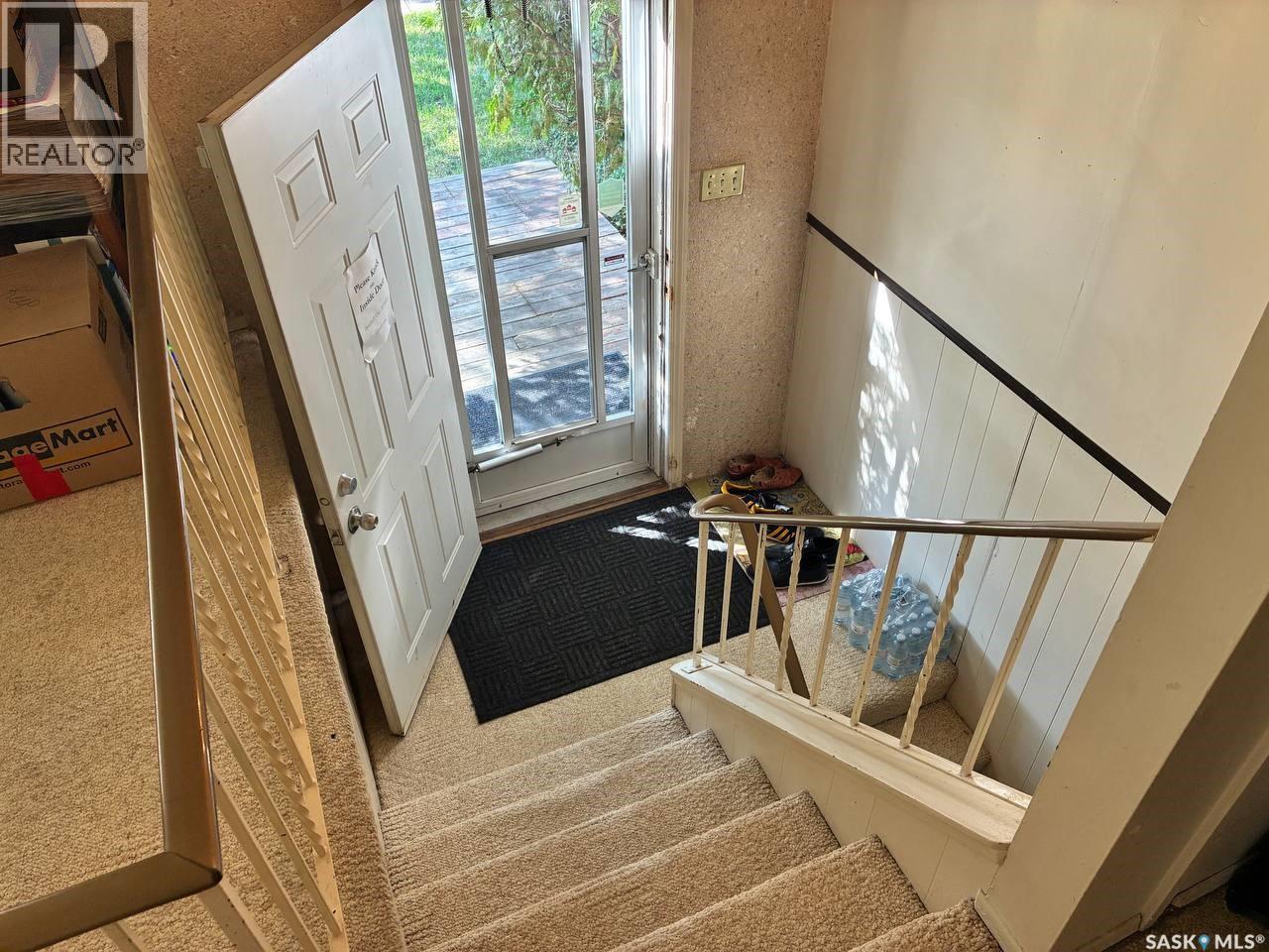 59 Clermont Crescent, Regina, Saskatchewan  S4N 4T5 - Photo 4 - SK048173
