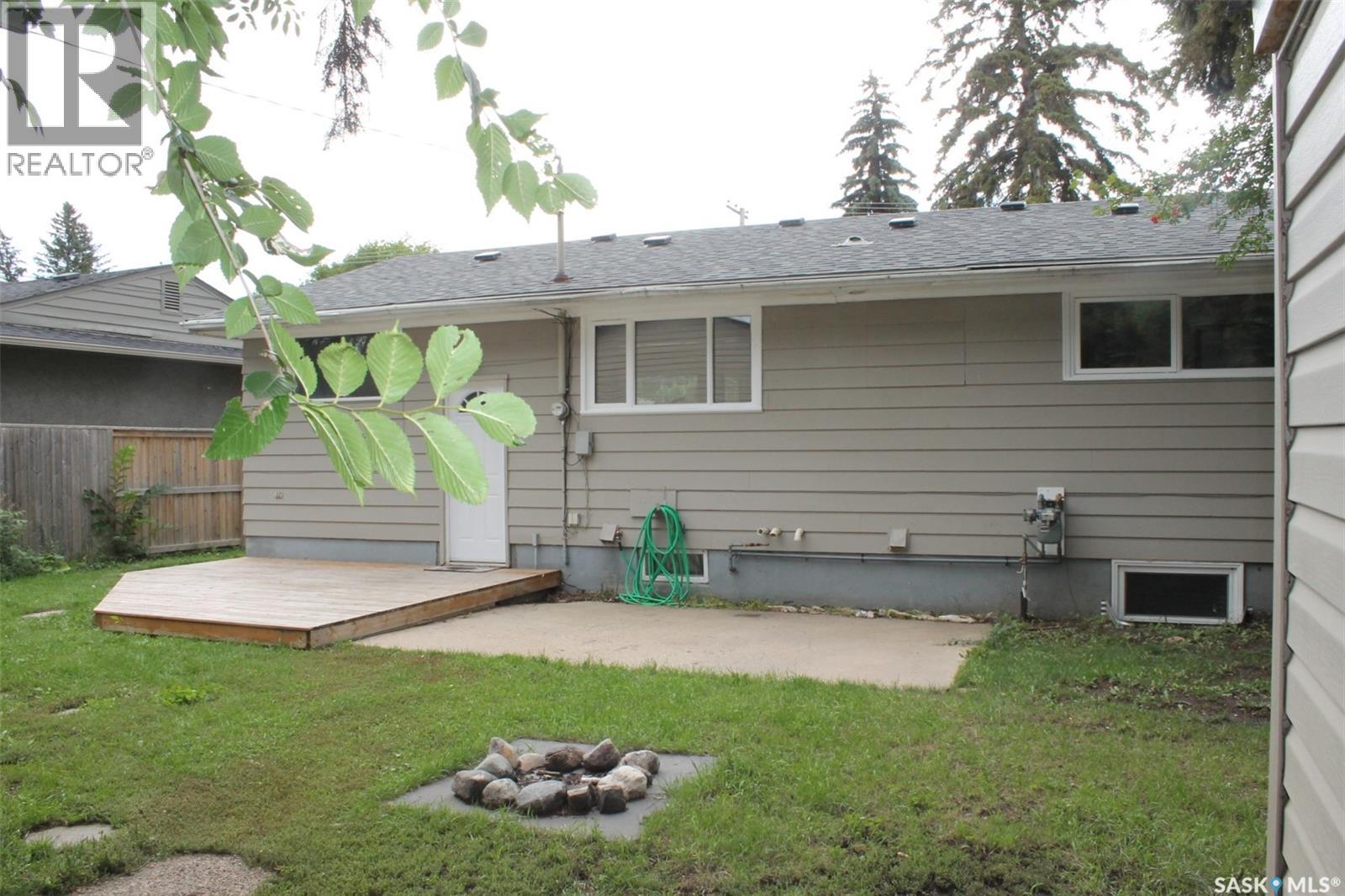 403 Ruth Street E, Saskatoon, Saskatchewan  S7J 0L3 - Photo 24 - SK048171