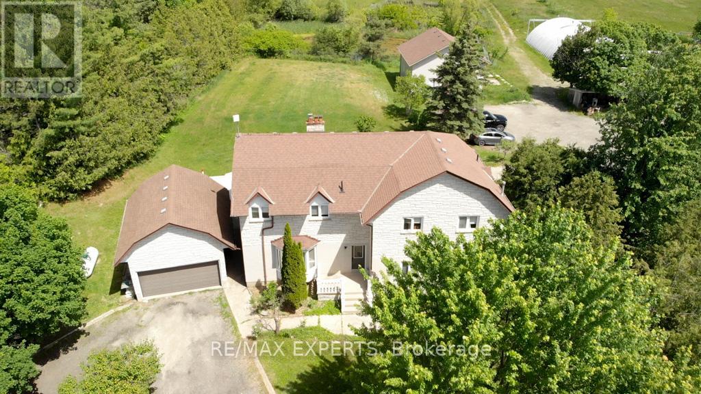 7440 17TH SIDE ROAD, King, Ontario
