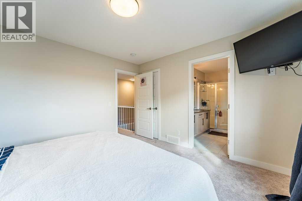 153 Waterford Boulevard, Chestermere, Alberta  T1X 2M9 - Photo 21 - A2329836