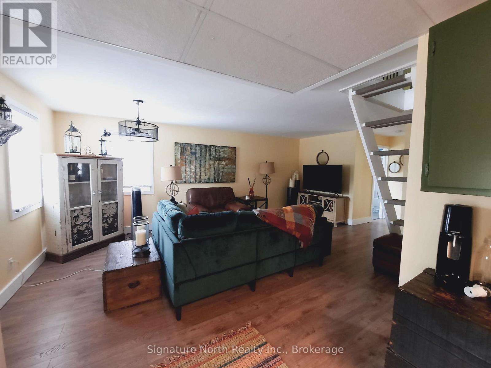 125 Kenogami, Greenstone, Ontario  P0T 2A0 - Photo 2 - X13468470