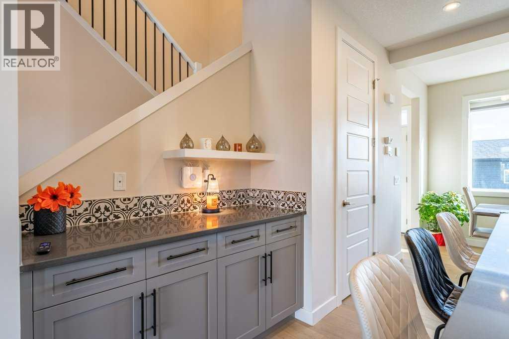 153 Waterford Boulevard, Chestermere, Alberta  T1X 2M9 - Photo 7 - A2329836