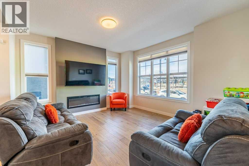 153 Waterford Boulevard, Chestermere, Alberta  T1X 2M9 - Photo 1 - A2329836