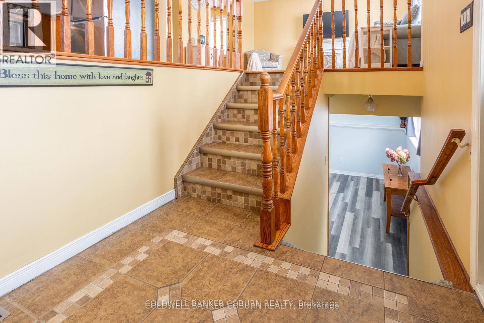 28 Landrigan Street, Arnprior, Ontario K7S 2S6 - Photo 2 - X13769646
