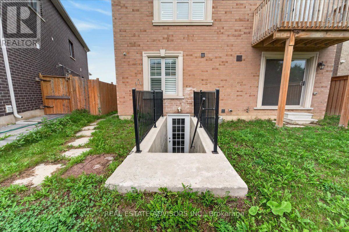 574 Queen Mary Drive, Caledon, Ontario  L7A 4Y6 - Photo 48 - W13769634