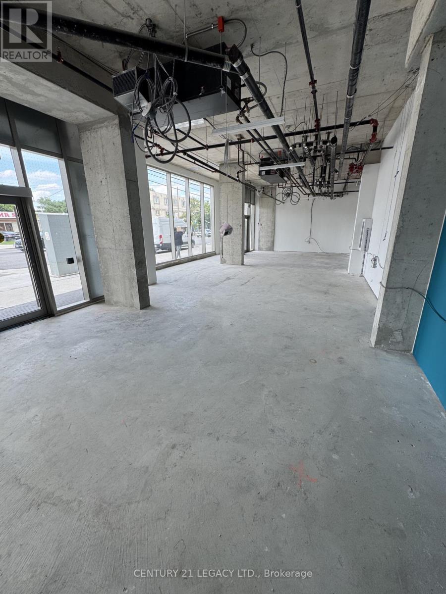 693 The Queensway, Toronto, Ontario  M8Y 1L2 - Photo 9 - W13769640