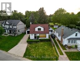 18 JUBILEE DRIVE, St. Catharines, Ontario