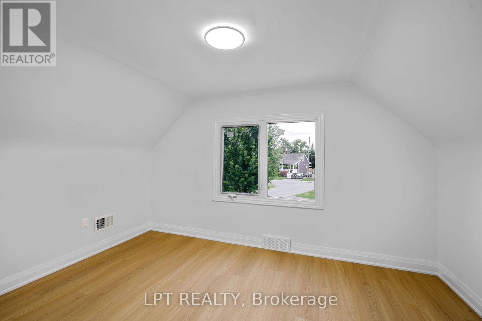 18 Jubilee Drive, St. Catharines, Ontario  L2M 4P8 - Photo 25 - X13755286