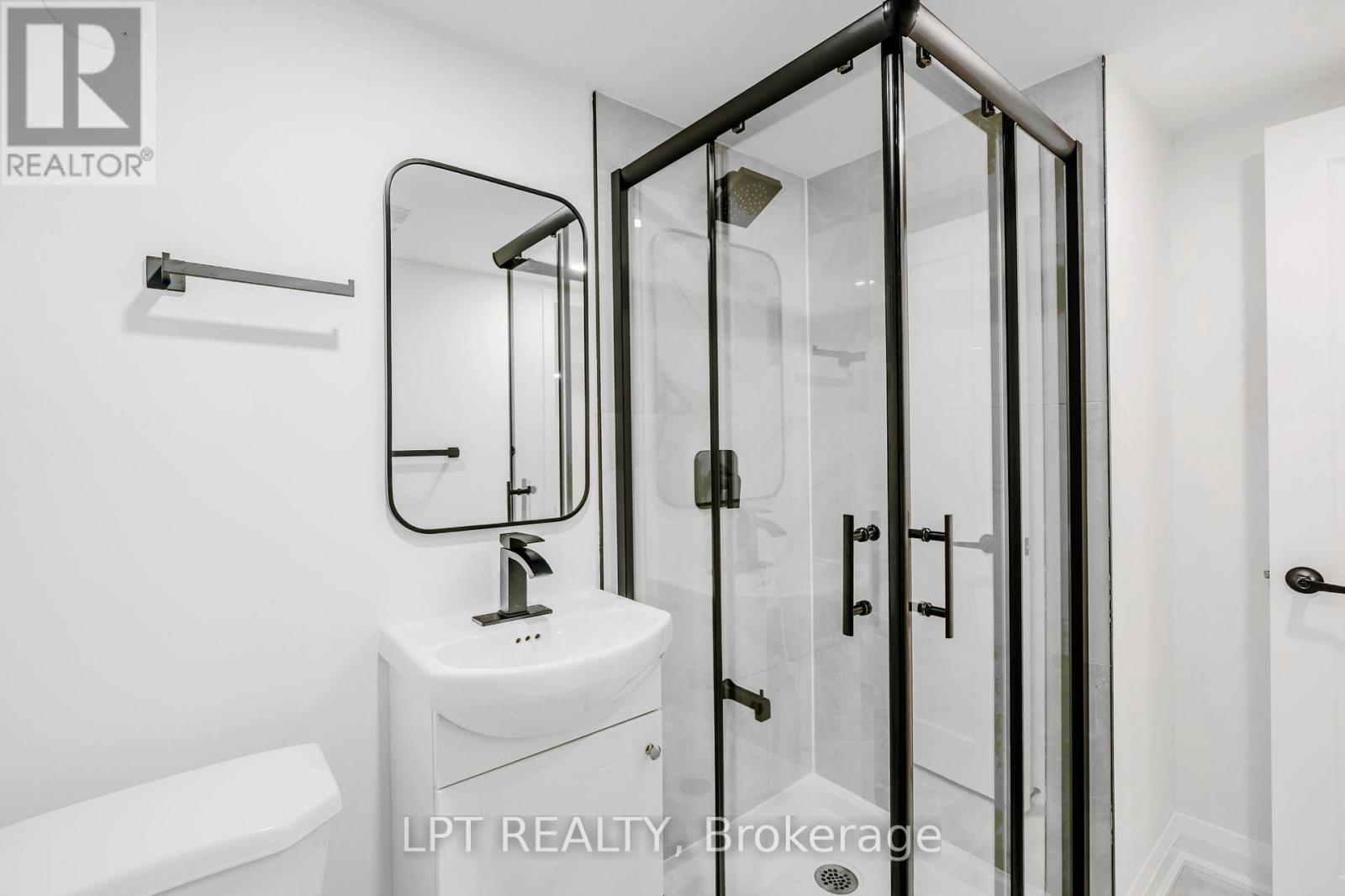 18 Jubilee Drive, St. Catharines, Ontario  L2M 4P8 - Photo 32 - X13755286