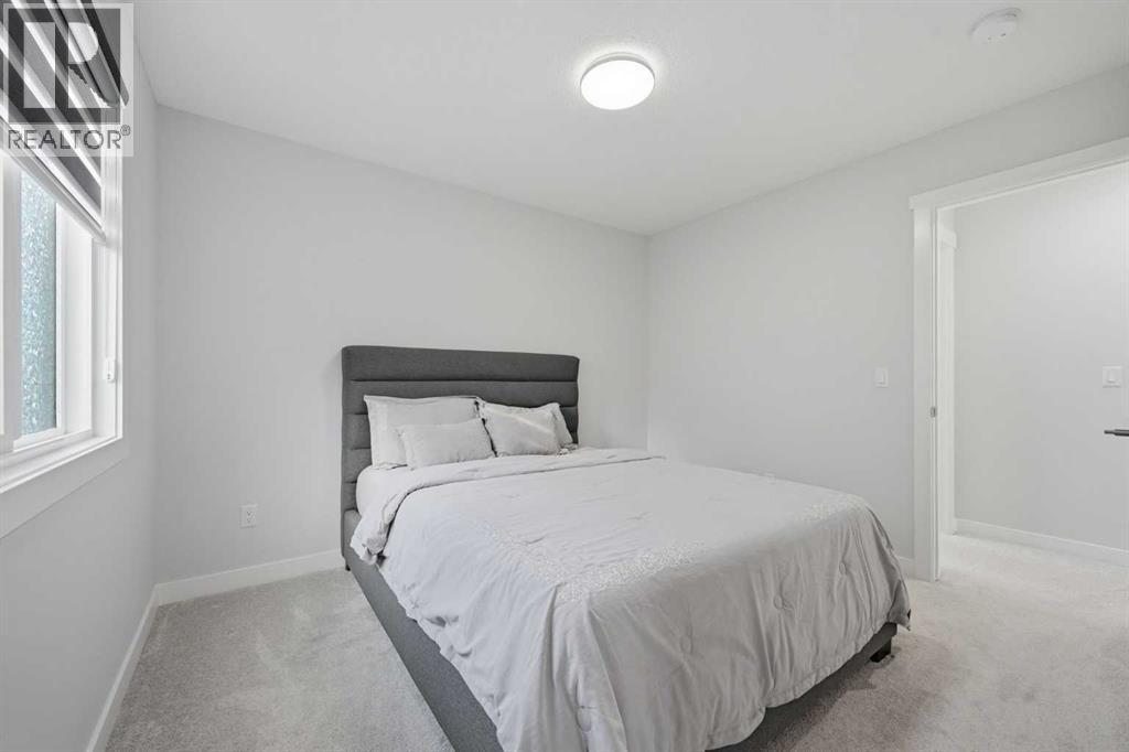 965 Midtown Avenue SW, Airdrie, Alberta  T4B 3C5 - Photo 32 - A2342868