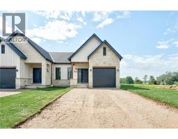 102 CLAYTON Street, Mitchell, Ontario