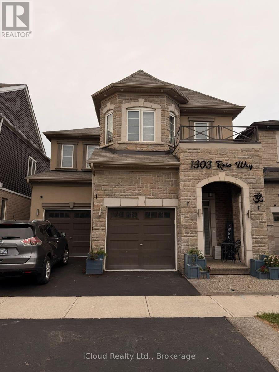 1303 ROSE WAY W, Milton, Ontario