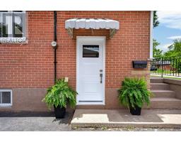 236 HAMMERSMITH COURT, Burlington, Ontario