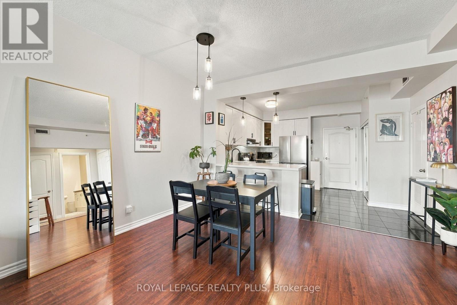 104 - 3531 Lake Shore Boulevard W, Toronto (Long Branch), Ontario  M8W 1P4 - Photo 10 - W13769756
