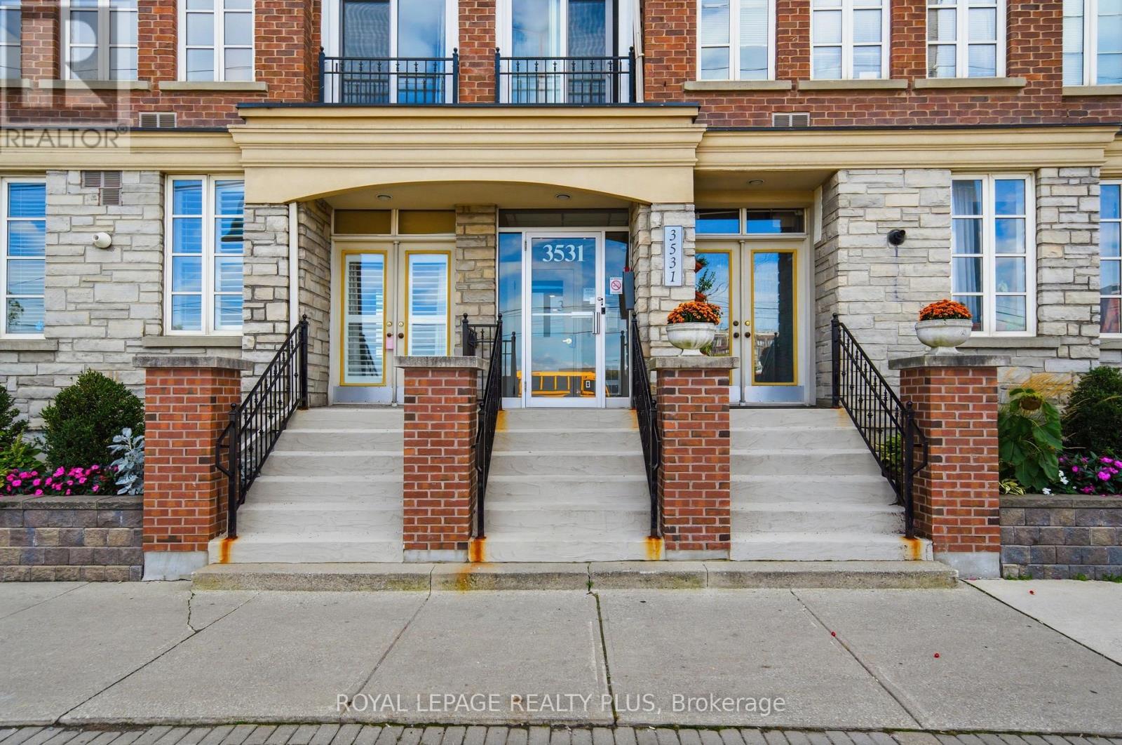 104 - 3531 Lake Shore Boulevard W, Toronto (Long Branch), Ontario  M8W 1P4 - Photo 25 - W13769756