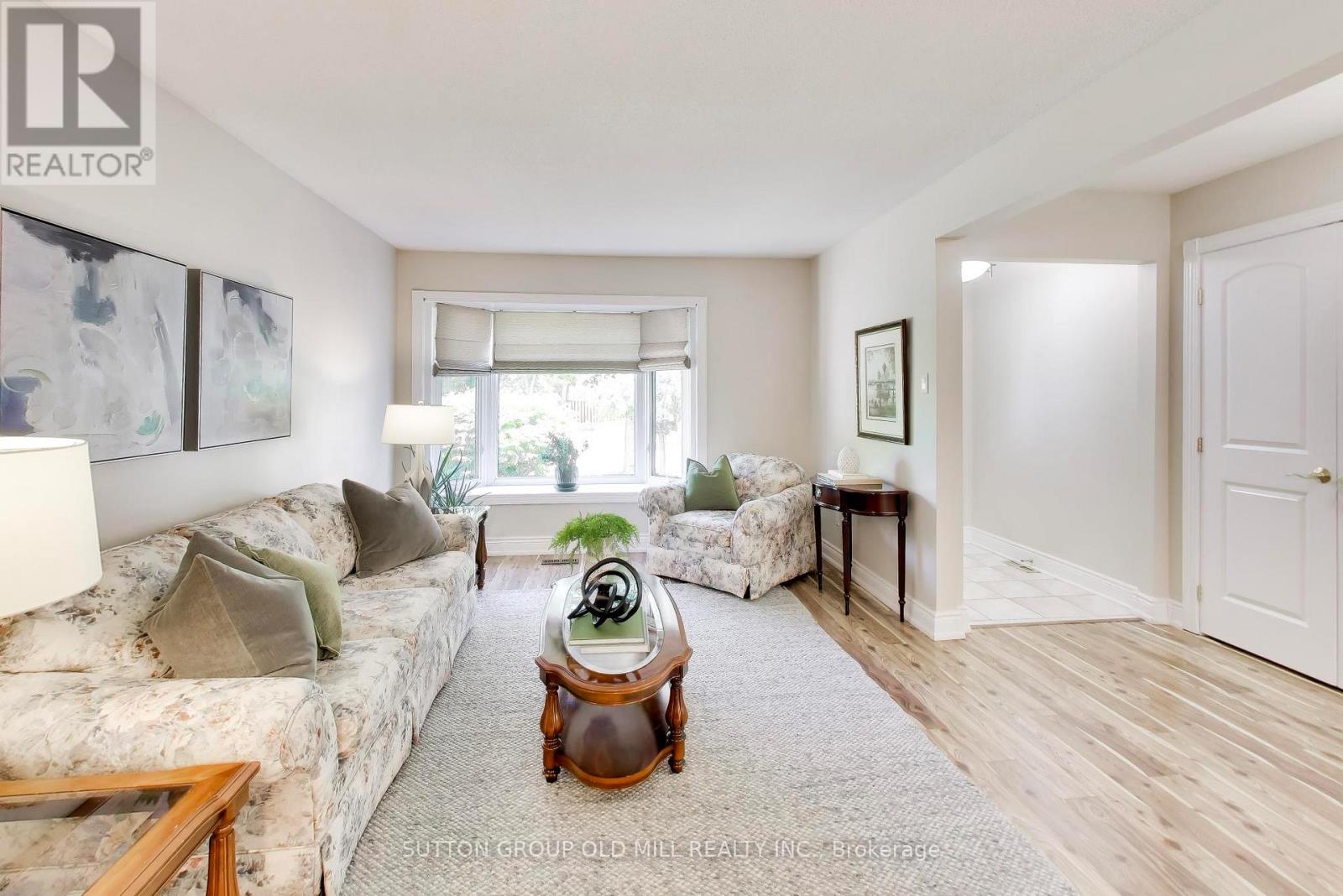251 Chalfield Lane, Mississauga (Rathwood), Ontario  L4Z 1L1 - Photo 4 - W13769784