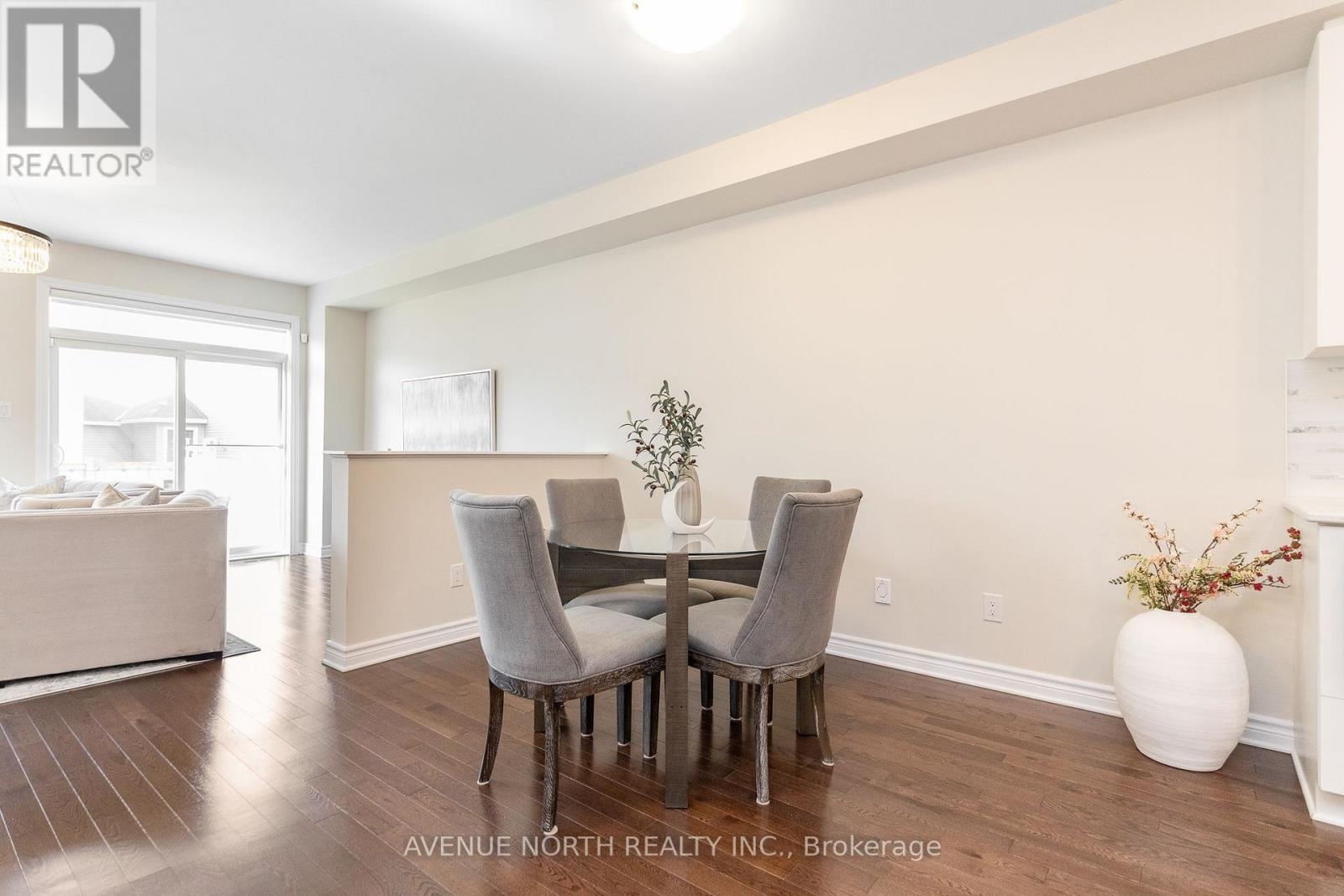 98 Nepeta Crescent, Ottawa, Ontario  K1T 0S5 - Photo 12 - X13769610