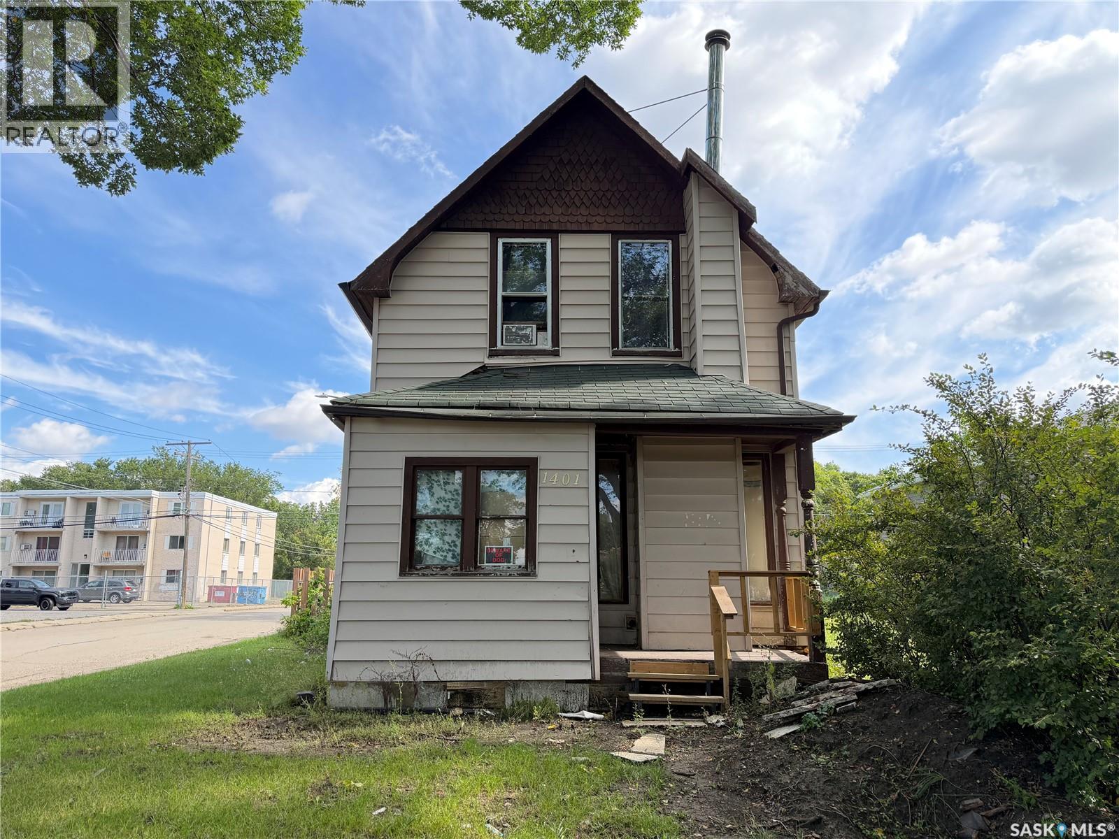 1401 Retallack Street, Regina, Saskatchewan  S4T 2J3 - Photo 1 - SK048037