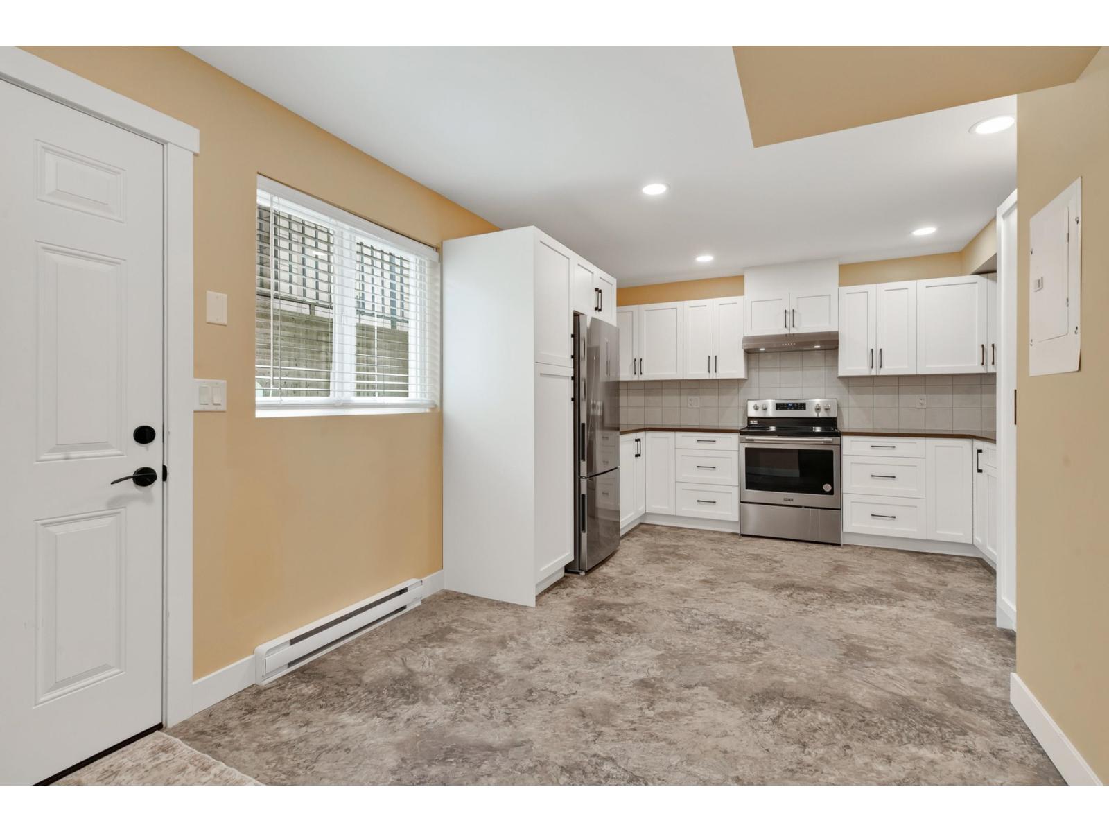 6876 192a Street, Surrey, British Columbia  V4N 0B7 - Photo 33 - R3163636