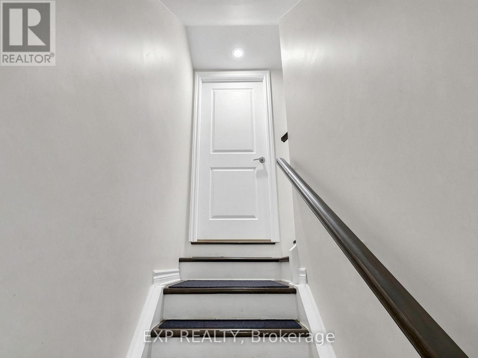 Bsmt - 500 Mcgregor Farm Trail, Newmarket, Ontario  L3X 0H7 - Photo 2 - N13769806