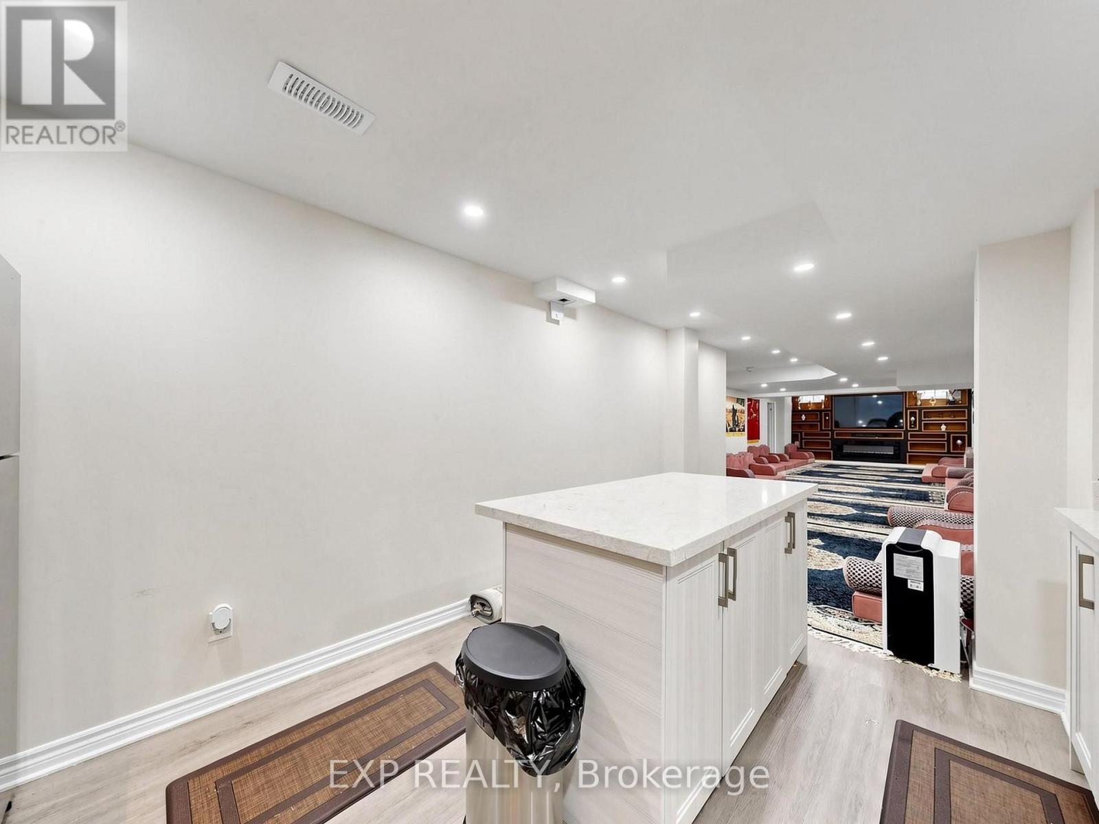 Bsmt - 500 Mcgregor Farm Trail, Newmarket, Ontario  L3X 0H7 - Photo 9 - N13769806