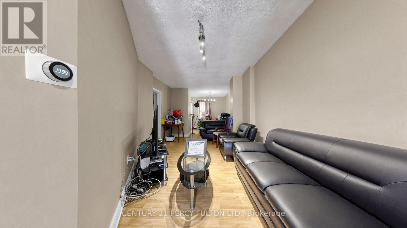 207-209 Victoria Avenue N, Hamilton, Ontario  L8L 5E9 - Photo 7 - X13769800