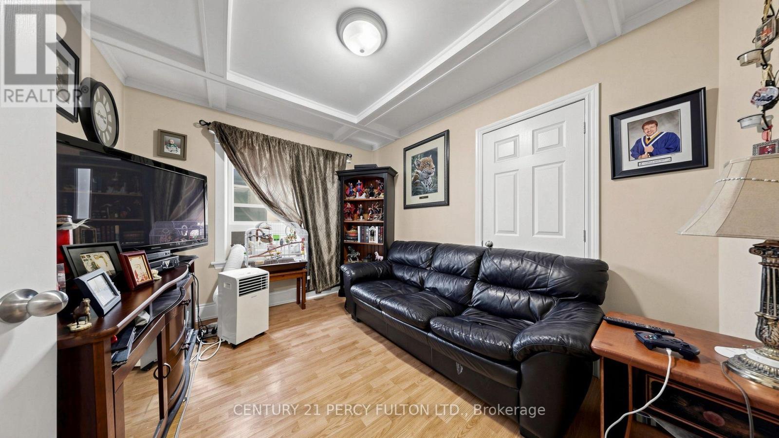 207-209 Victoria Avenue N, Hamilton, Ontario  L8L 5E9 - Photo 8 - X13769800