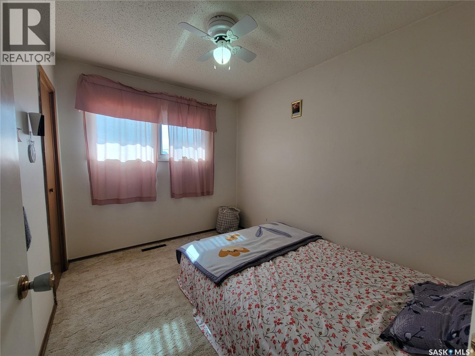 440 4th Avenue W, Unity, Saskatchewan  S0K 4L0 - Photo 12 - SK048028