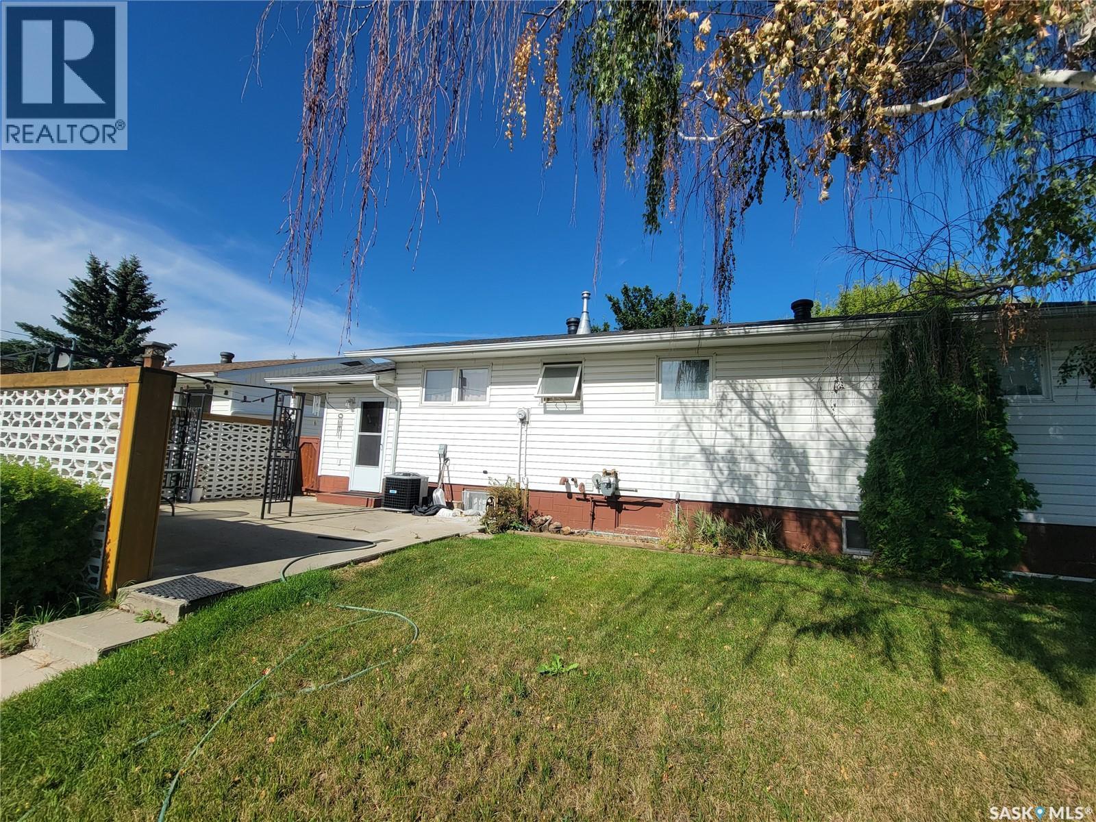 440 4th Avenue W, Unity, Saskatchewan  S0K 4L0 - Photo 25 - SK048028
